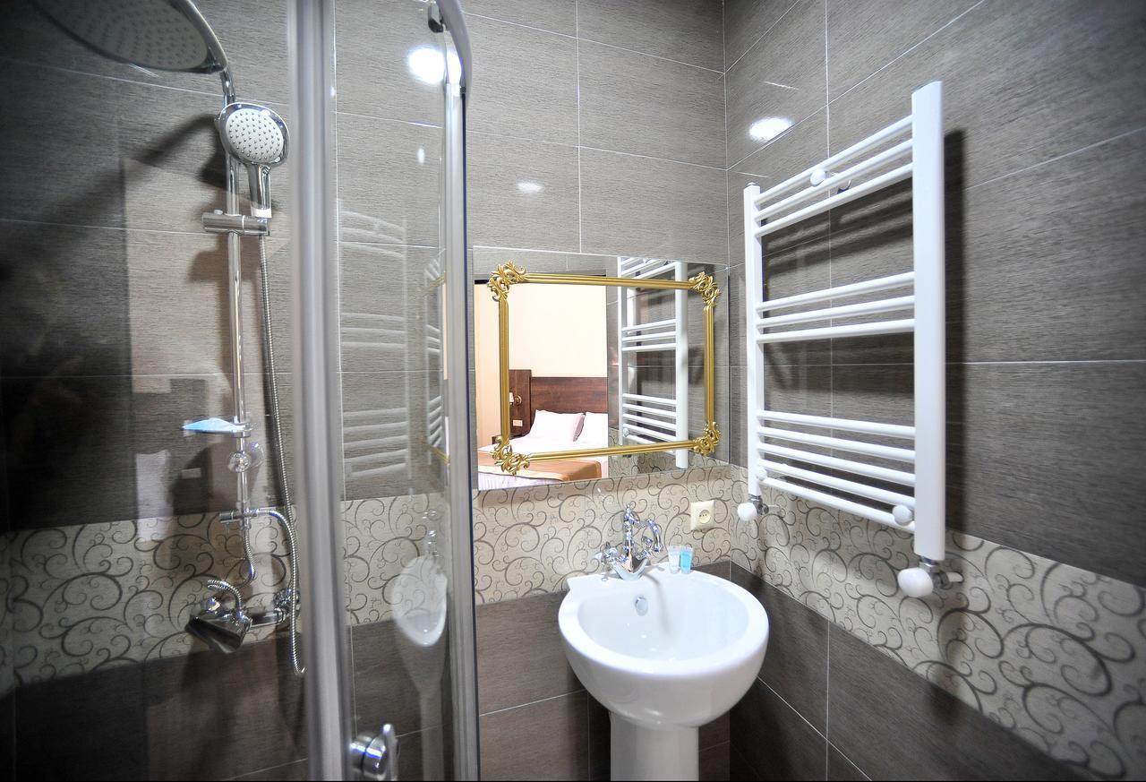 Rk Hotel Тбилиси Экстерьер фото