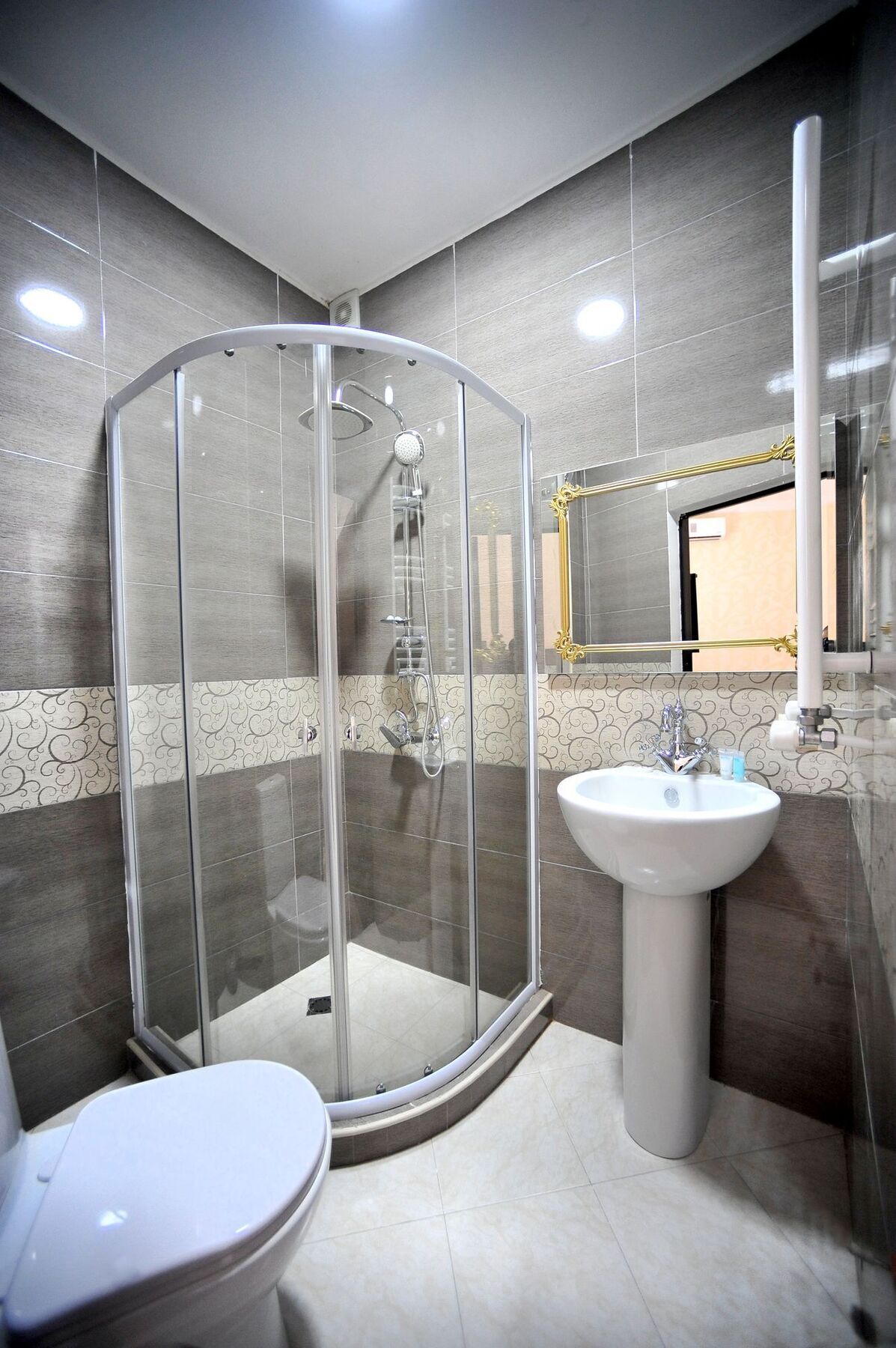 Rk Hotel Тбилиси Экстерьер фото